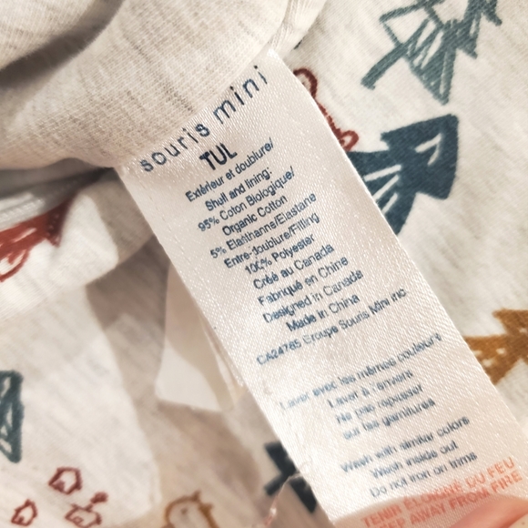 Souris Mini Wearable Blanket - Picture 2 of 4